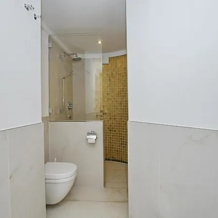 Rheingold - Woglinde Souterrain 1a Ostseebad Kühlungsborn